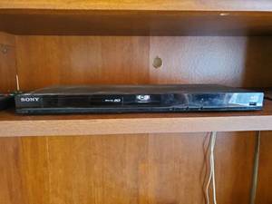 lot 3577 image: Sony Blu-Ray 3D DVD Player