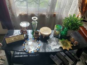 lot 3579 image: Assorted home decor