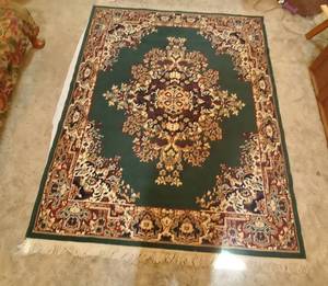 lot 3621 image: Area rug
