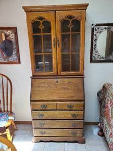 lot 3616 image: Secretary hutch 76 H X 32 W X 17 D