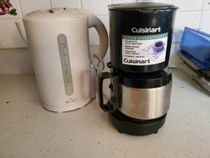 lot 3655 image: Cuisinart 4 cup coffee maker and a Rival electric tea kettle