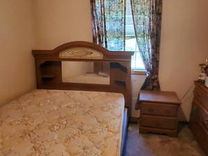 lot 3687 image: Queen Bedframe (No Mattress) and Nightstand 22 H X 22 W X 16 D