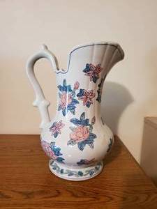 lot 3693 image: Decorative pitcher