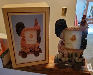 lot 3701 image: Handpainted rooster picture frame new on bix