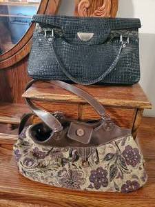 lot 3727 image: 2 womens handbags