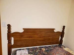 lot 3733 image: Queen bedframe without mattress and Nightstand 23 H X 19 12 W X 16 D