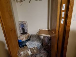 lot 3735 image: All contents of closets