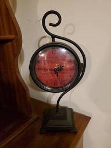 lot 3739 image: Decorative clock on metal stand