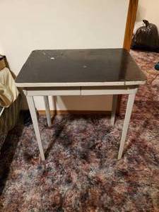 lot 3742 image: Desk 29 H X 28 W X 20 D
