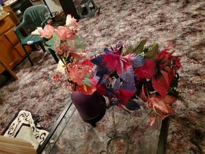 lot 3753 image: Faux floral arrangement in basket