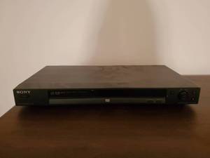 lot 3771 image: Sony CDDVD player DVP- NS325