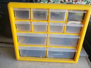 lot 3875 image: Storehouse storage organizer