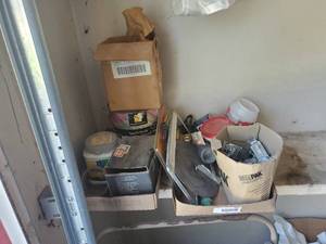lot 3889 image: Miscellaneous items
