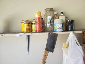 lot 3891 image: All contents of shelf