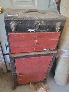 lot 3896 image: Test Rite tool box