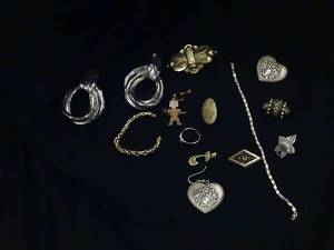 lot 37359 image: Precious Metals Lot - Primarily Sterling Silver