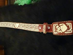 lot 37350 image: Womens western belt - beautiful cream embroidery on quality leather  sz 36