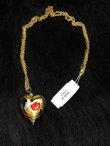 lot 37228 image: Beautiful Italian Glass Heart Pendant with Necklace