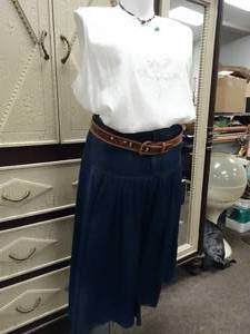 lot 37391 image: White 2X Valerie Bertinelli Sleeveless Shirt with Embroidery and Peddlers 1314 Jean Skirt and Unique Belt