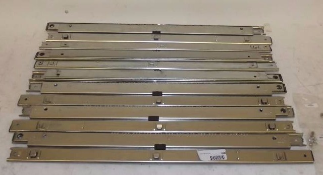 lot 600 image: Drawer Slides
