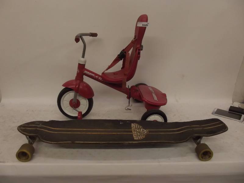 lot 642 image: Summer Fun Kids Lot