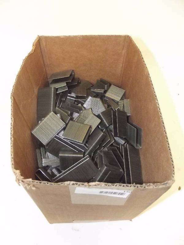 lot 150 image: Lot of Paslode 1-12 Standard Crown Staples