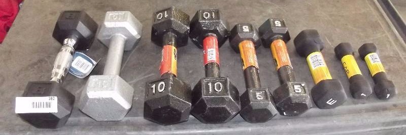 lot 382 image: Get your Work out on Weights