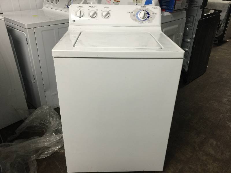 lot 8084 image: GE� 3.2 Cu. Ft. Super Capacity Washer
