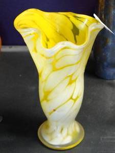 lot 37021 image: Yellow Floppy Edge Venetian Glass Vase