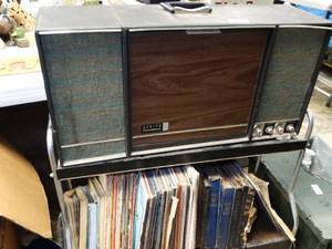 lot 37111 image: Zenith  Stereophonic w Records  Books and Stand