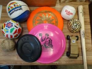 lot 37125 image: 1975 Mini WSU Frisbee  Slot Car  & Sports souvenirs  Kids Lot