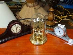 lot 37175 image: Three Clock Collection - Bulova, Camelot & Westclox