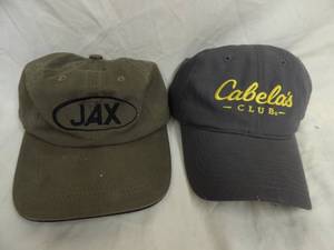 lot 1388 image: Camo Bibs, light weight pants and 2 caps
