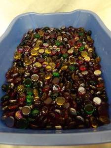 lot 1446 image: Flat Glass deco pieces Huge Lot