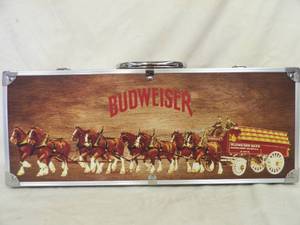 lot 1447 image: Budweiser BBQ Set
