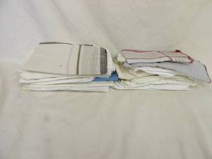 lot 1457 image: Mens Hankerchiefs