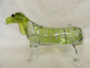 lot 1467 image: Blown Glass Daschound Dog