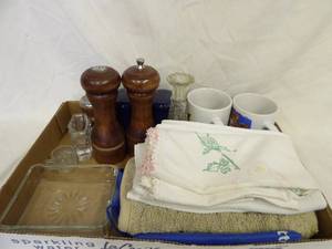 lot 1475 image: T-Towels, Salt and Pepper Shakers and Misc.
