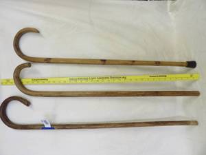 lot 1496 image: 3-Canes