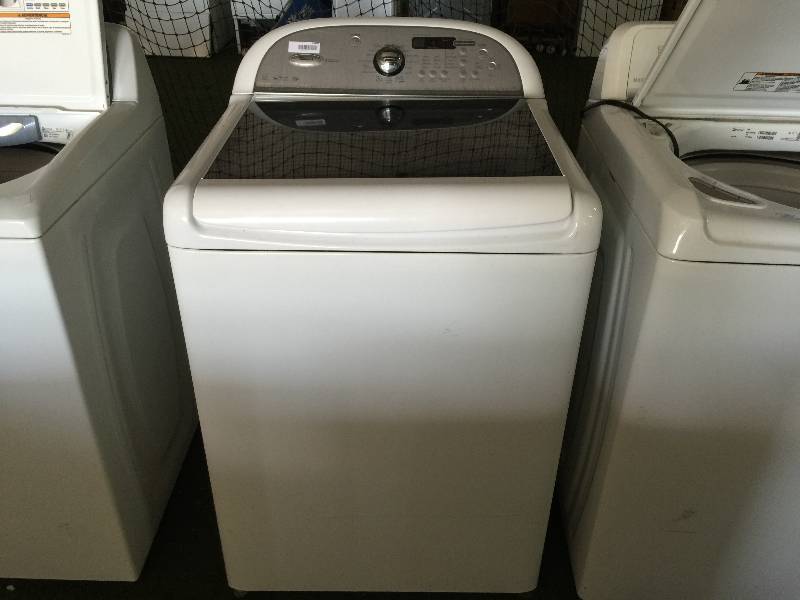 lot 8708 image: Whirlpool Cabrio WTW7800XW  27 Inch Top-Load Washer with 4.0 cu. ft. Capacity, 16 Wash Cycles