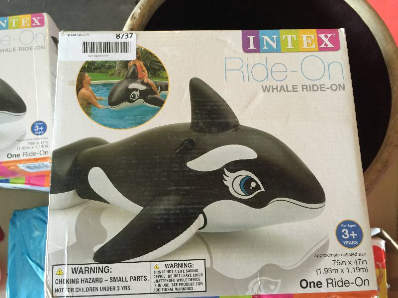 lot 8737 image: Intex Whale Ride-On, 76 X 47, for Ages 3 - 3 UNITS