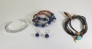 lot 24178 image: Handmade Sterling Silver Ceramic Precious Blue Jewelry Set (Peru) & Turquoise Stone Beaded Wrapped Leather Bracelet & Serenity Prayer Stainless Steel Cuff Bracelet
