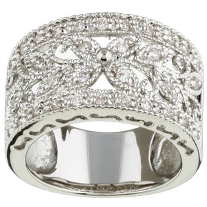 lot 24022 image: Rhodium-plated Cubic Zirconia Leaf Design Ring Size 7