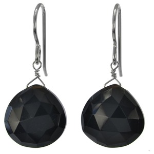 lot 24117 image: Black Onyx Gemstone Silver Handmade Dangle Drop Earrings
