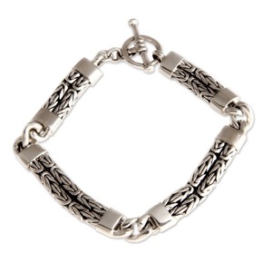 lot 24132 image: Handmade Modern Naga Chain Sterling Silver Bracelet (Indonesia)- Retail$182.49