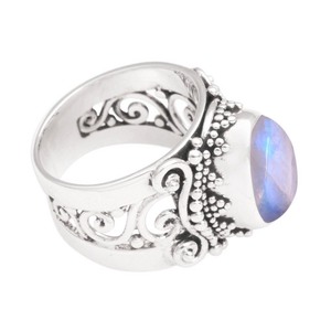 lot 24136 image: Handmade Sterling Silver Glorious Vines Rainbow Moonstone Ring (Indonesia) Size 8