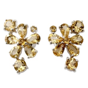 lot 24166 image: Handmade Sterling Silver Sunshine Petals Citrine Earrings (India)