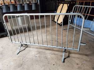 lot 4293 image: (8) Bike Barricades