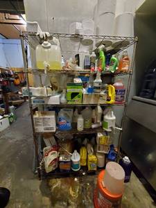 lot 4312 image: 6ft Metro Rack