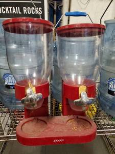 lot 4313 image: Zevro Dispenser